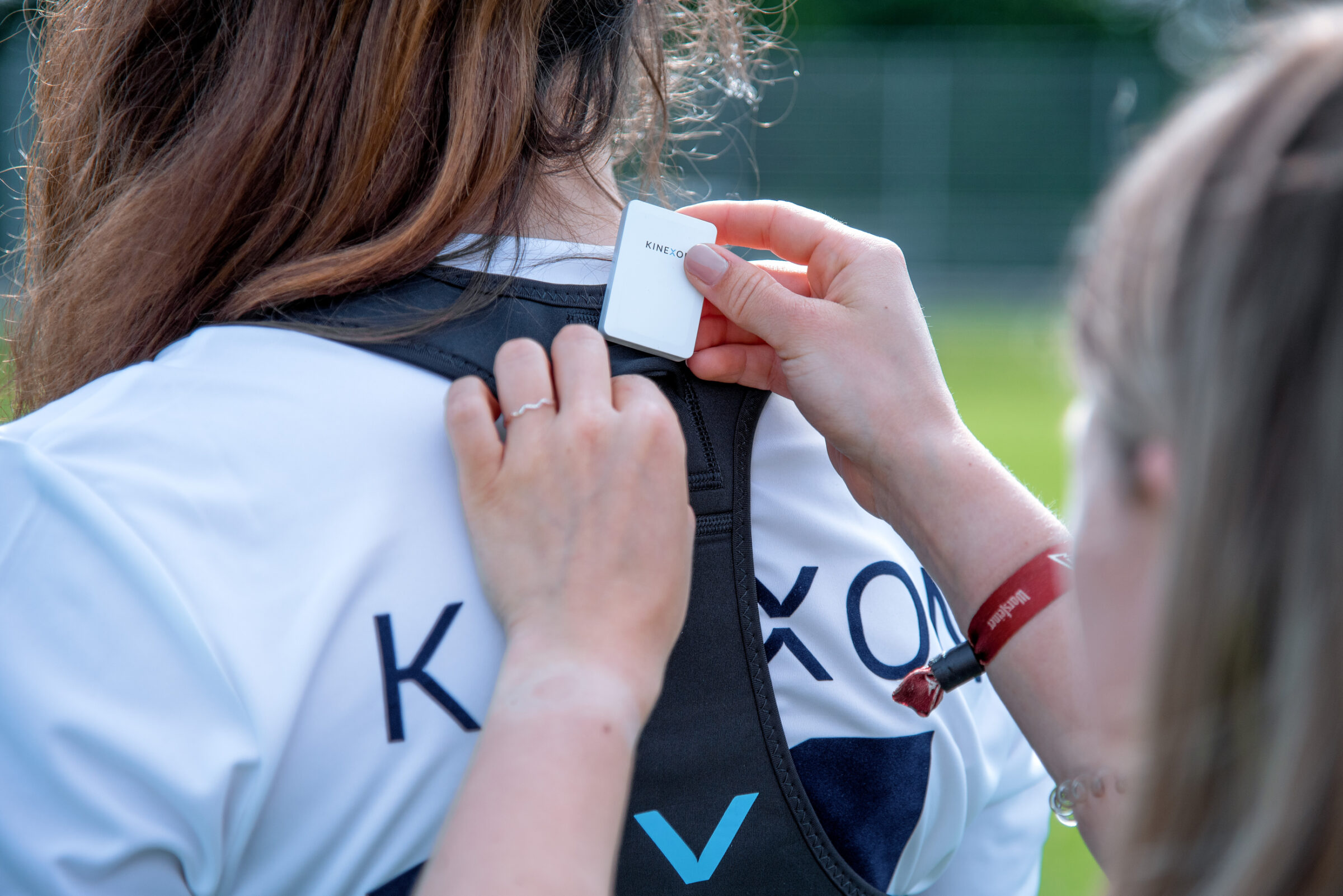 kinexon sports nutzt Fragebögen und Spieler-Tracking, um frauenspezifische Schwellenwerte zu ermitteln,