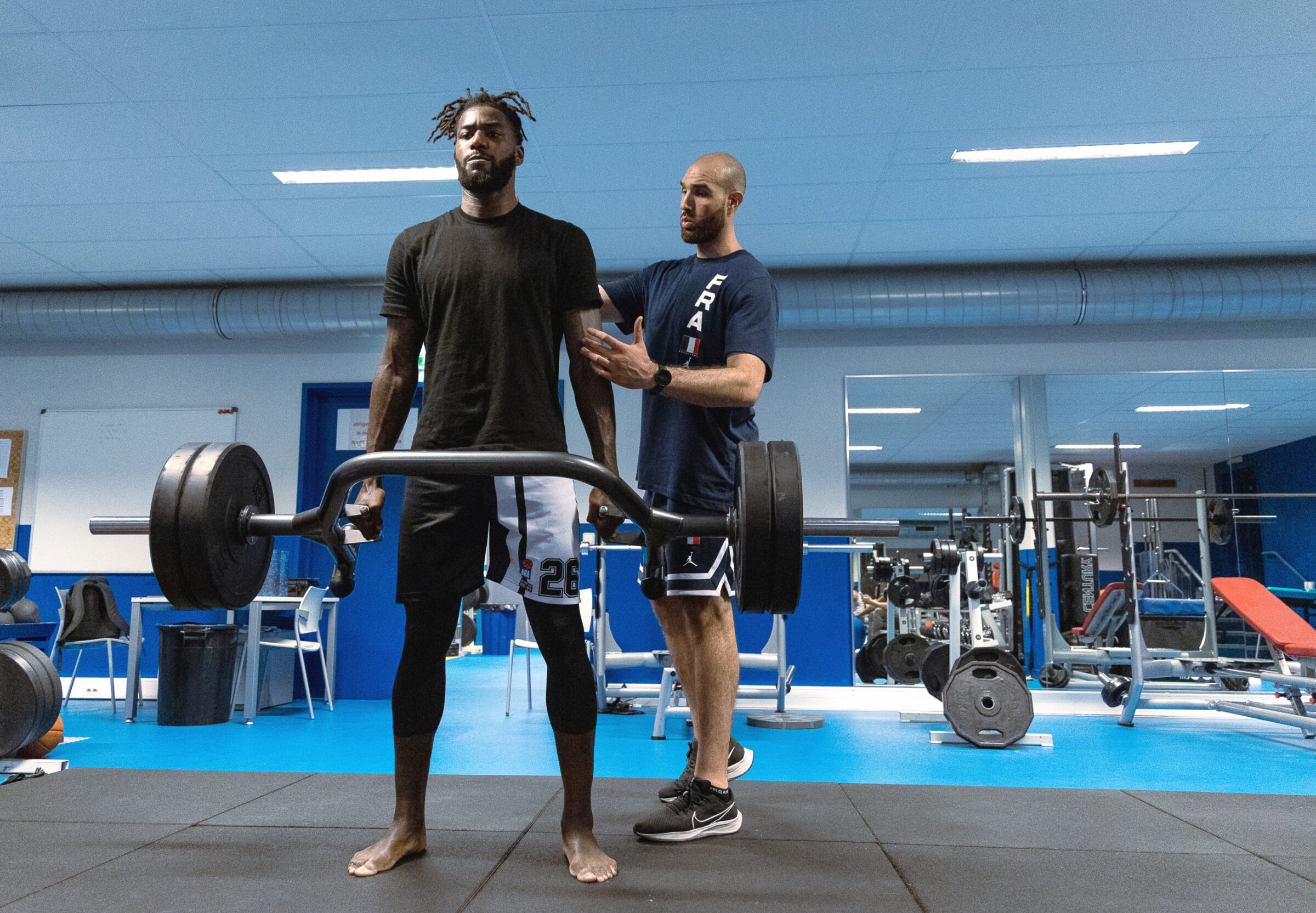 Die Entwicklung und das Training von Spielern ist eines der Dinge, bei denen das Video einer Basketball-Trackingkamera den Trainern helfen kann.